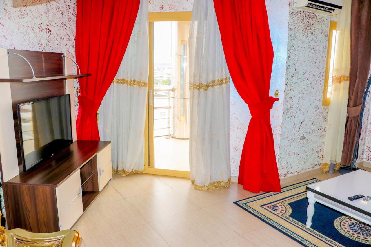 Noubou International Hotel Douala Bagian luar foto