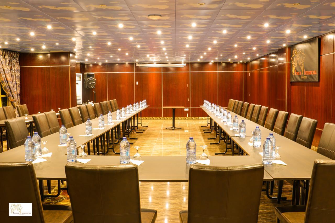 Noubou International Hotel Douala Bagian luar foto