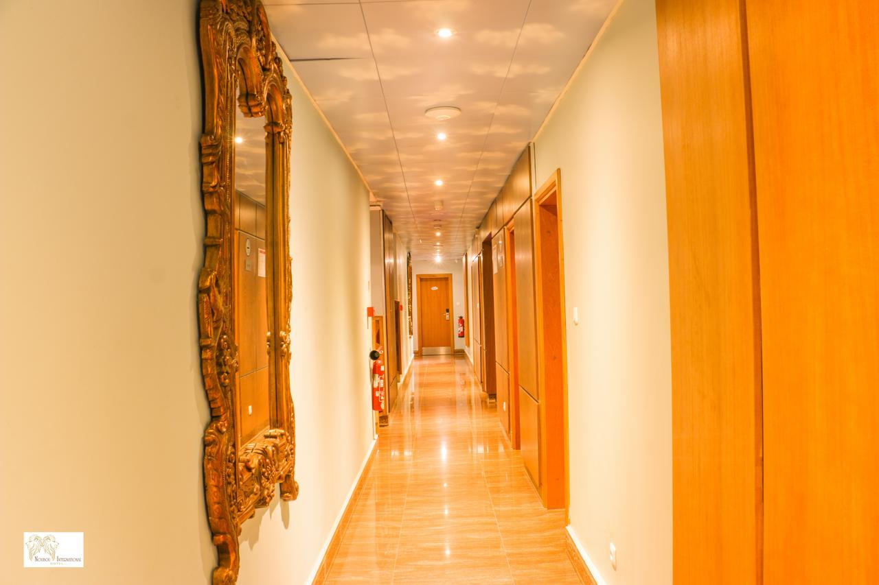 Noubou International Hotel Douala Bagian luar foto